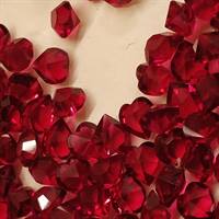 Krystal hjerter i farven ruby fra D.S.& Co, fra 1940'erne. 